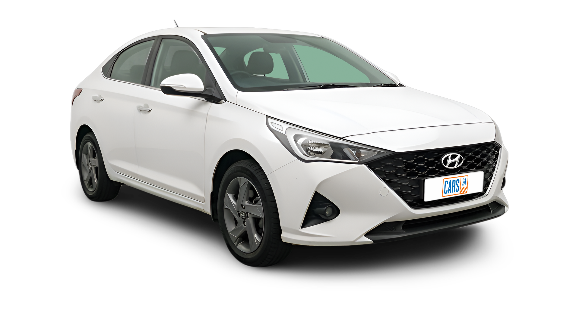 Hyundai Verna-img